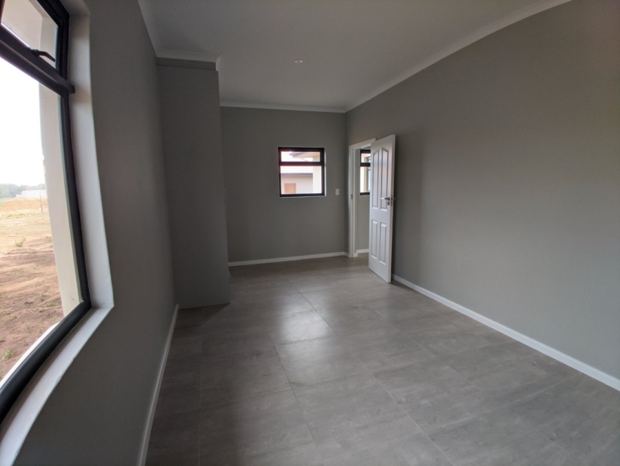 3 Bedroom Property for Sale in Kidds Beach Eastern Cape